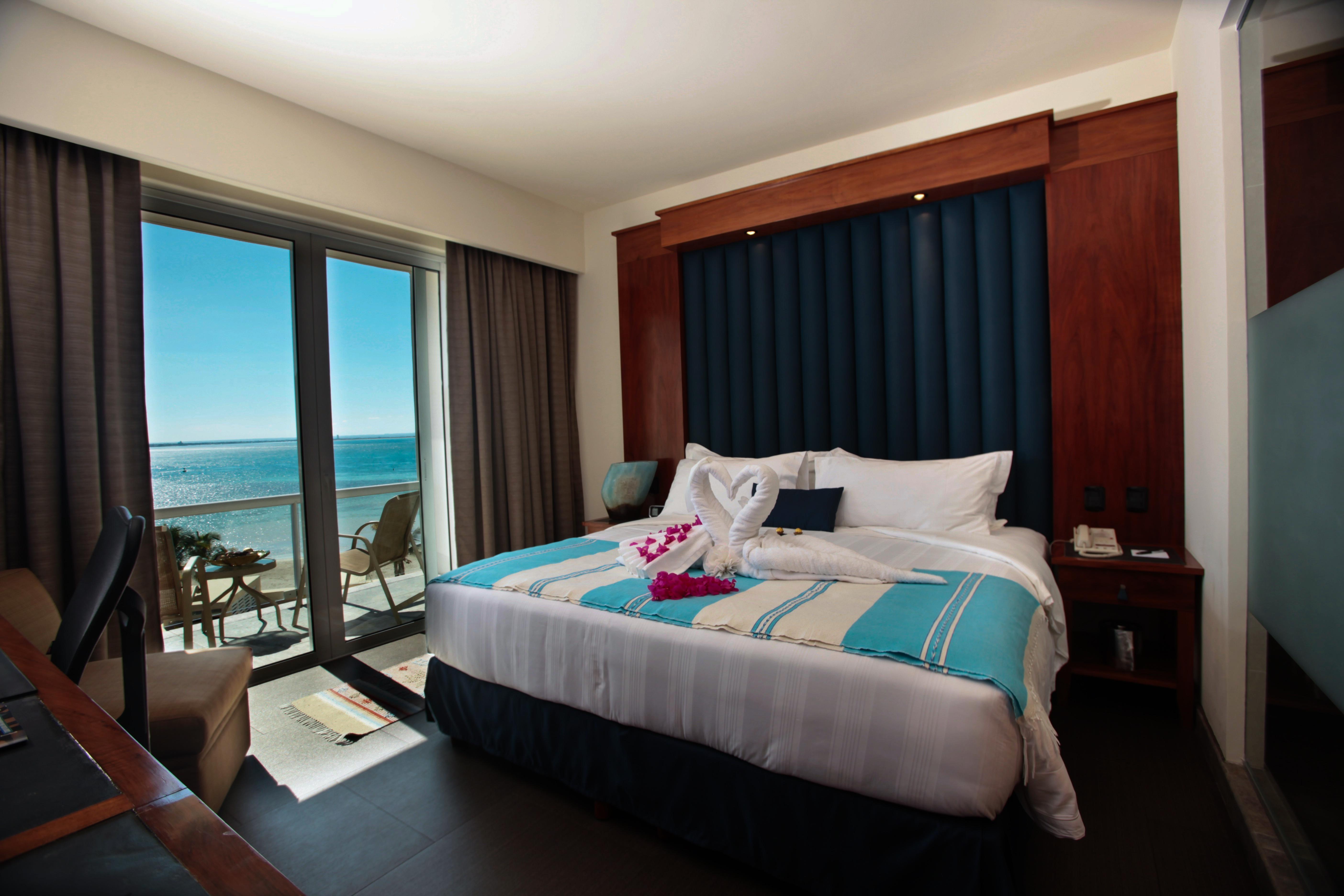 Hotel Indigo La Paz Puerta Cortes By Ihg Extérieur photo
